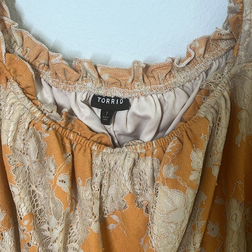 Torrid Mini Two Tone Lace Tiered Babydoll Dress Size 1 - Picture 5 of 9